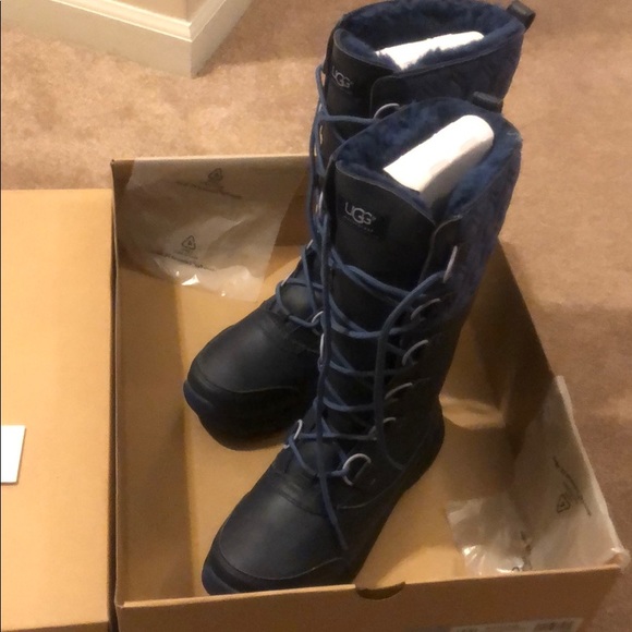 ugg atlason snow boot